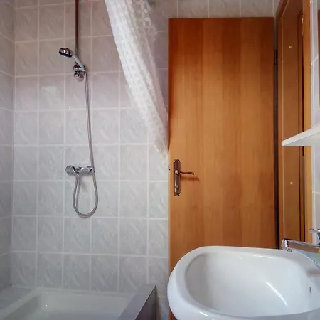 Πανσιόν Twin Kolocep 15109b 3*